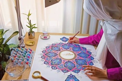 Maryam Souza's work is inspired by Arabic art in Brazil, 2023 [maryam.souza/Instagram]
