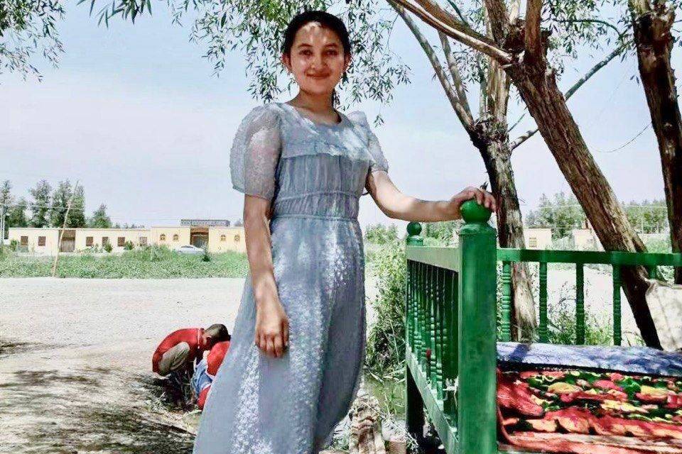 Kamile Wayit, 19, was detained on December 2022 Upon her return to Xinjiang [@KewserWayit/Twitter]