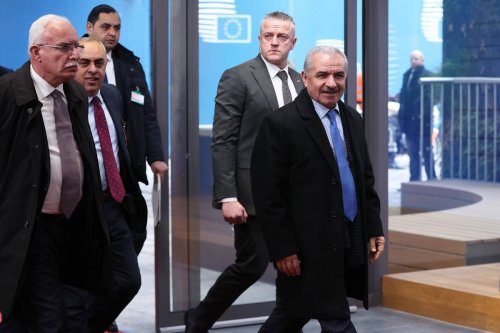 Palestinian Prime Minister Mohammad Shtayyeh (R) arrives at the EU Council headquarter to attend a bilateral meeting in Brussels, Belgium on January 23, 2023. [Dursun Aydemir - Anadolu Agency]