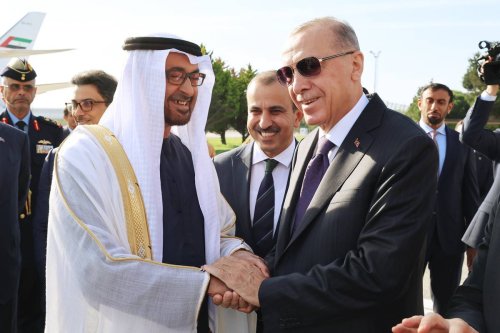 Turkish President Recep Tayyip Erdogan (R) meets with President of the UAE Sheikh Mohammed bin Zayed Al Nahyan (L) in Istanbul, Turkiye on June 10, 2023 [TUR Presidency/Murat Cetinmuhurdar/Anadolu Agency]