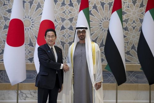 Japan's Prime Minister Fumio Kishida welcomed by UAE Crown Prince Sheikh Mohammed bin Zayed Al Nahyan with an official ceremony in Abu Dhabi, United Arab Emirates on July 17, 2023 [UAE Presidential Court/Anadolu Agency]