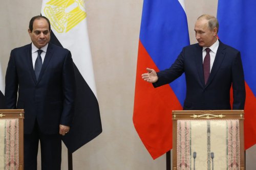 Russian President Vladimir Putin (R) and Egyptian President Abdel Fattah el-Sisi (L) attend their meeting in Sochi, Russia, on 17 October 2018. [Mikhail Svetlov/Getty Image]