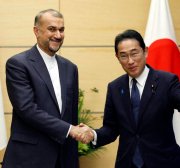 Iranian foreign minister meets with Japanese Premier Kishida in Tokyo