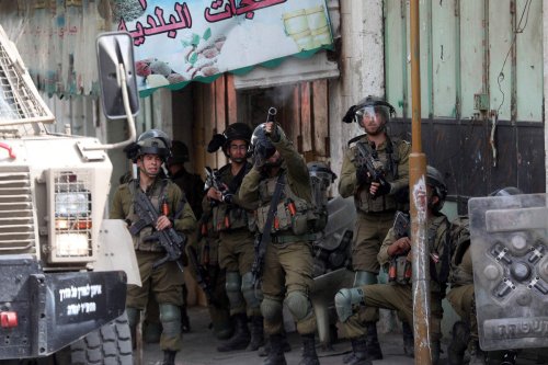 Israeli army in the West Bank on 1 April 2022 [Mamoun Wazwaz/Anadolu Agency]