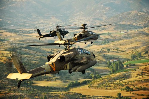 Apache helicopters of the Israeli Air Forces [Wikipedia]