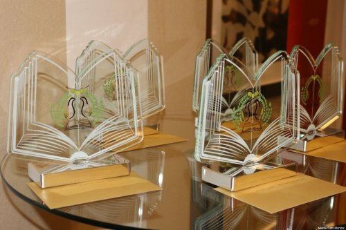 Awards seen at the 8th annual Palestinian Book Awards in London, UK, on 1 November 2019 [Middle East Monitor]
