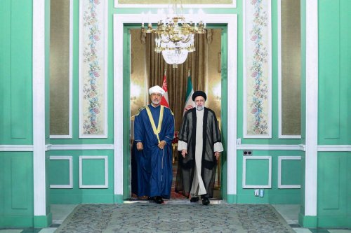 Thumbnail - Oman's Sultan in Iran for talks on diplomatic, security issues